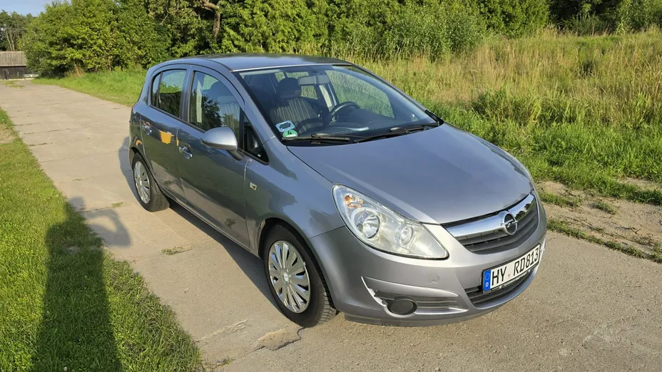 OPEL Corsa -