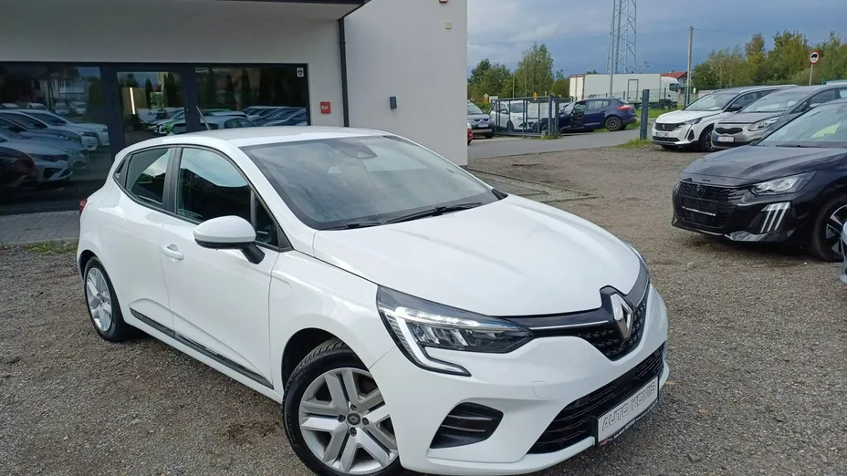 RENAULT Clio -