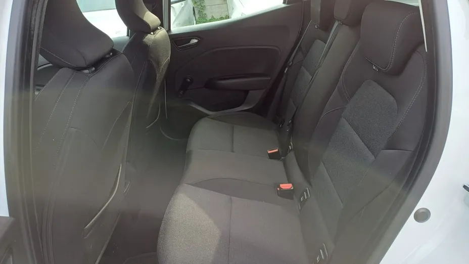 RENAULT Clio -