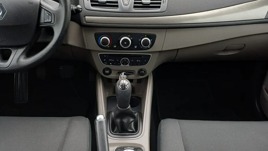 RENAULT Megane -