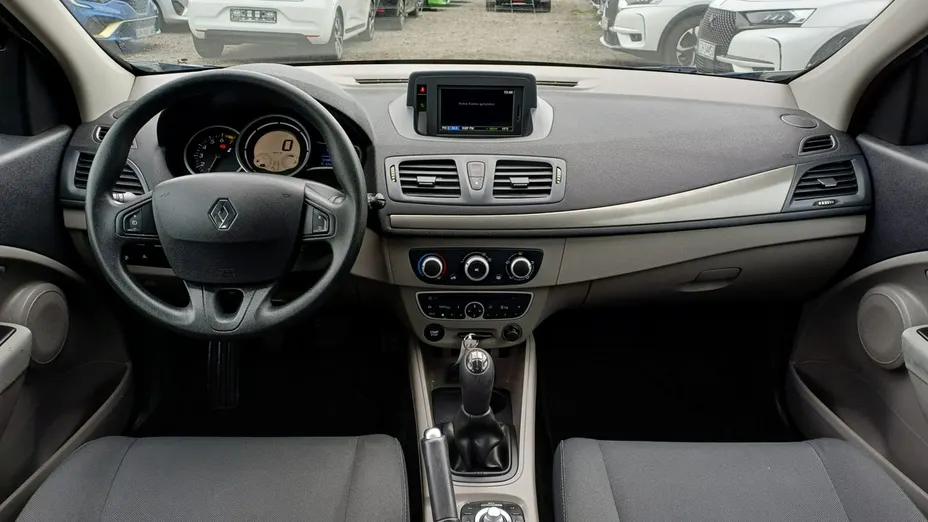 RENAULT Megane -