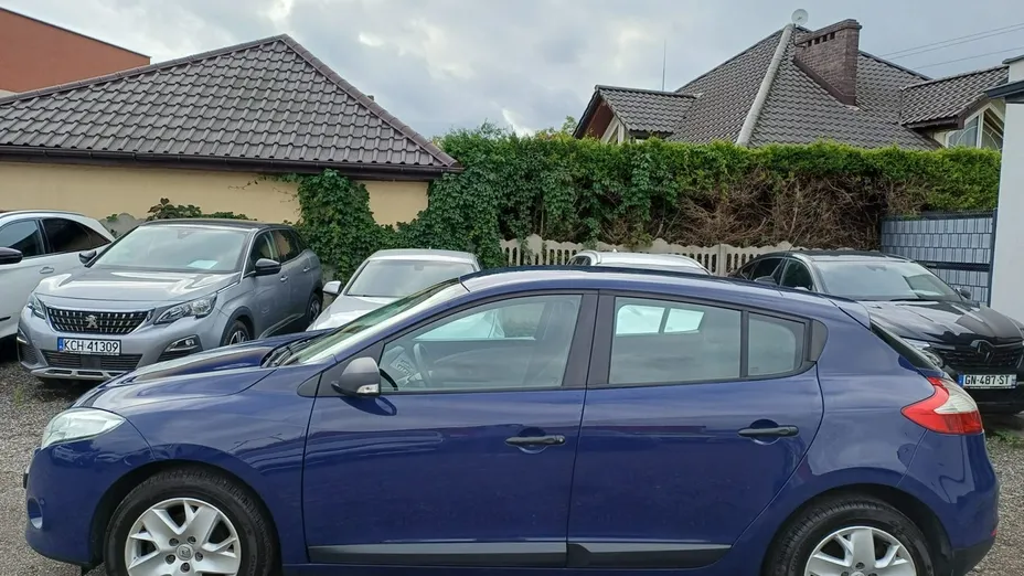RENAULT Megane -