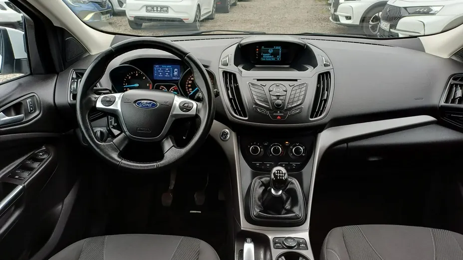 FORD Kuga -