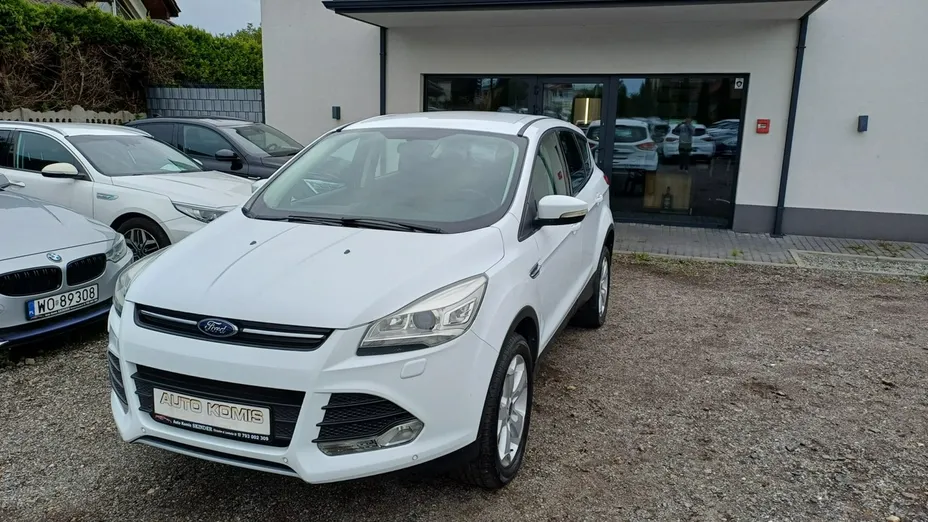FORD Kuga -