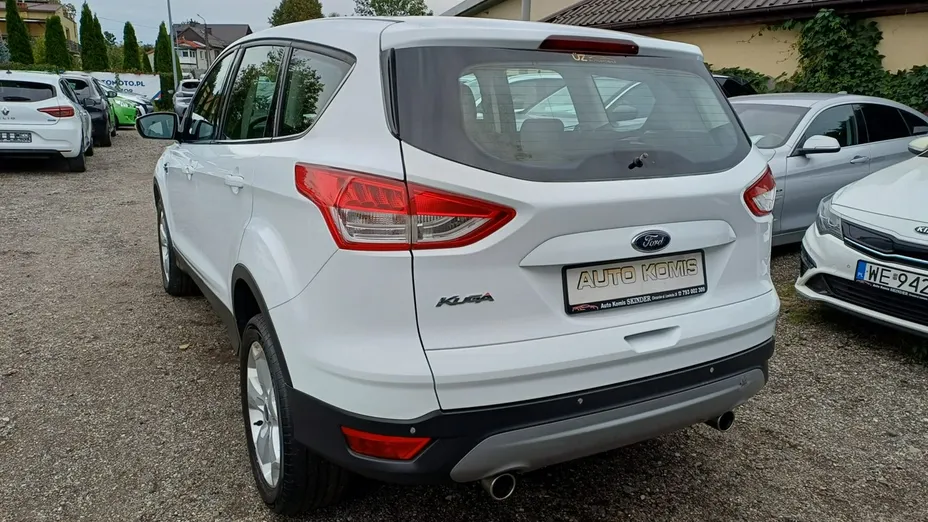 FORD Kuga -