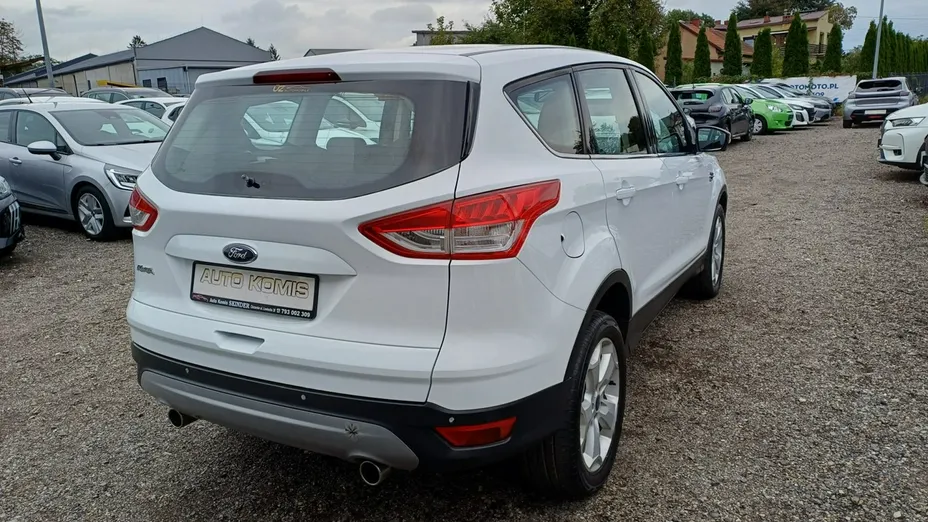 FORD Kuga -
