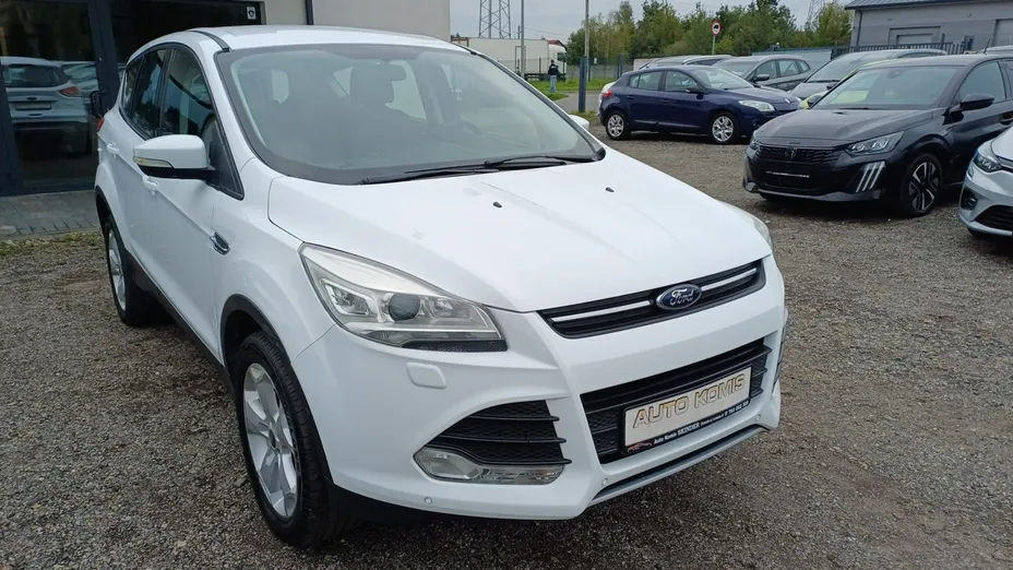 FORD Kuga -