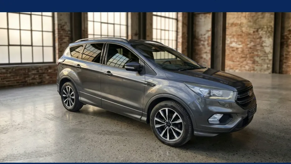 FORD Kuga -