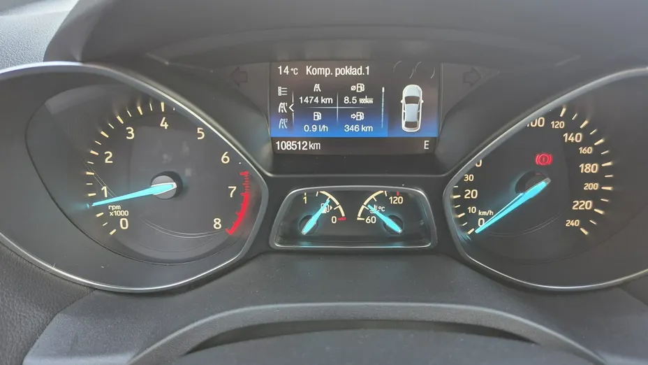 FORD Kuga -