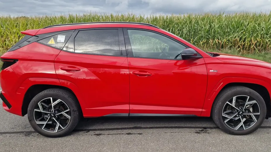 HYUNDAI Tucson -