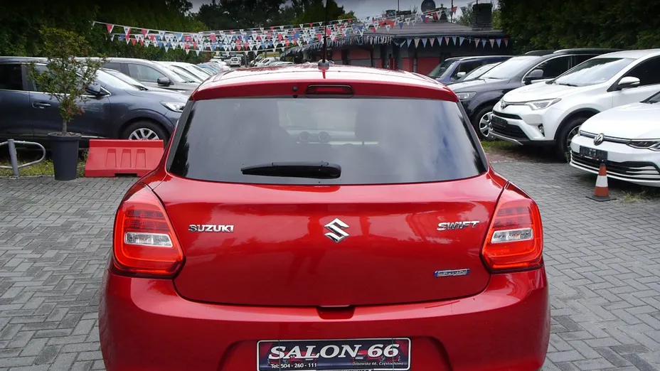 SUZUKI Swift -