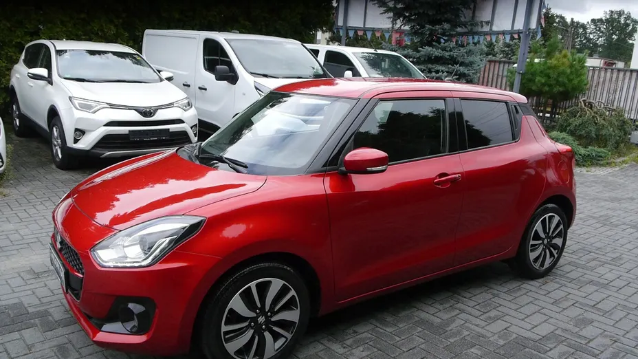 SUZUKI Swift -