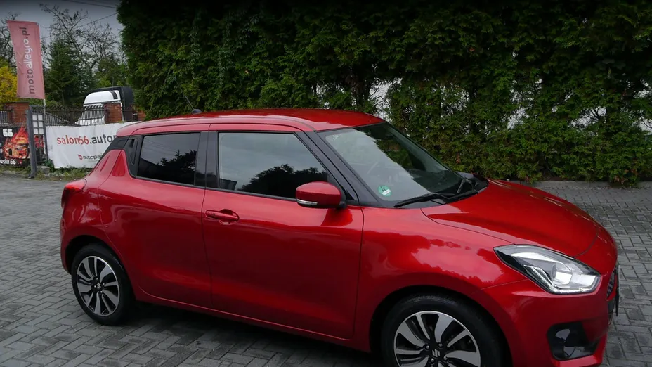 SUZUKI Swift -
