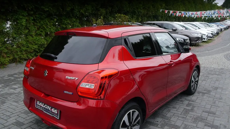 SUZUKI Swift -