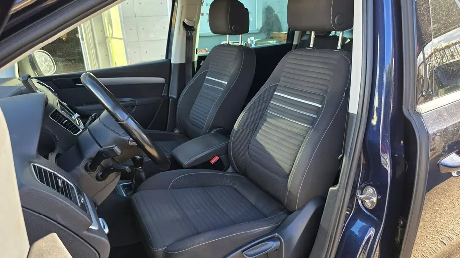 VOLKSWAGEN Sharan -