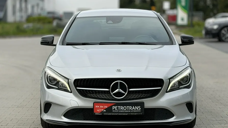 MERCEDES-BENZ CLA -