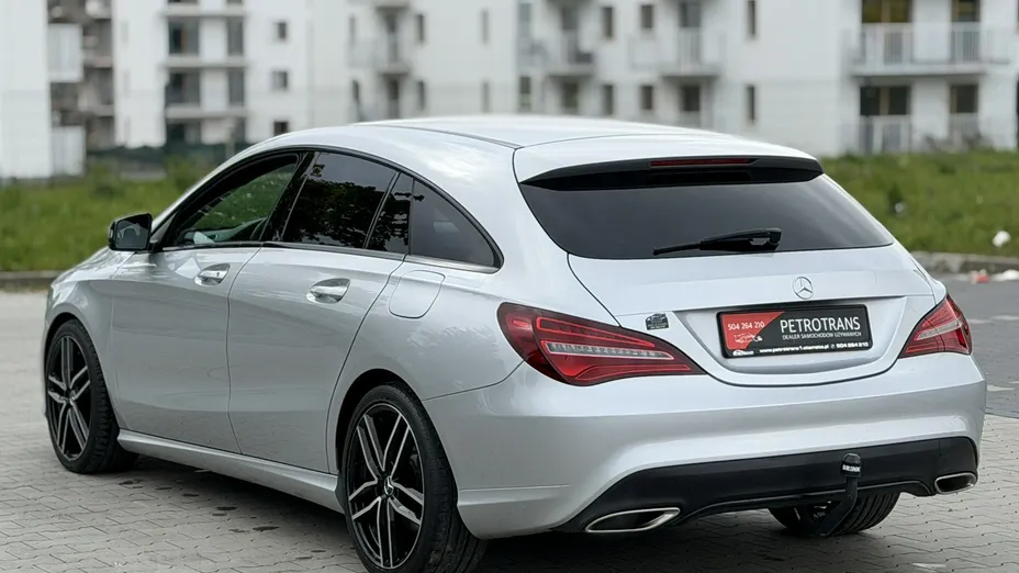 MERCEDES-BENZ CLA -