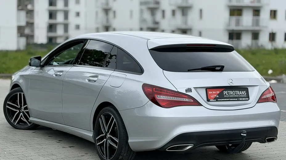 MERCEDES-BENZ CLA -