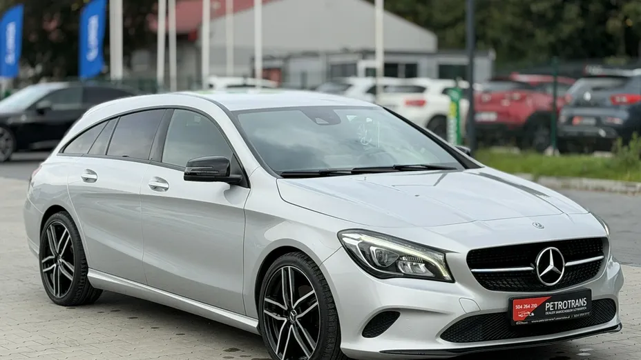 MERCEDES-BENZ CLA -