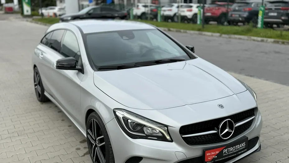 MERCEDES-BENZ CLA -