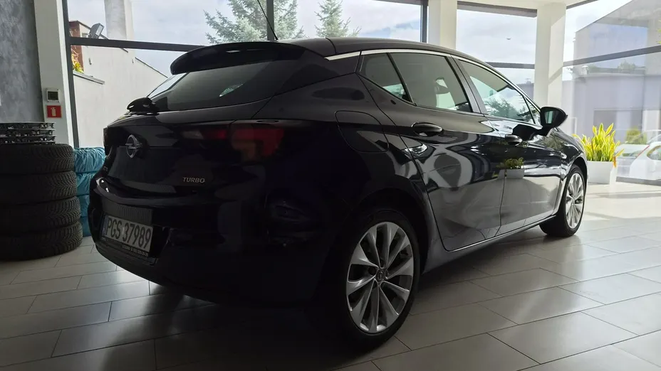 OPEL Astra -