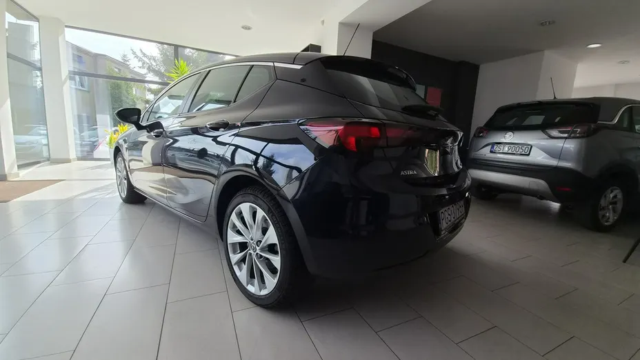 OPEL Astra -