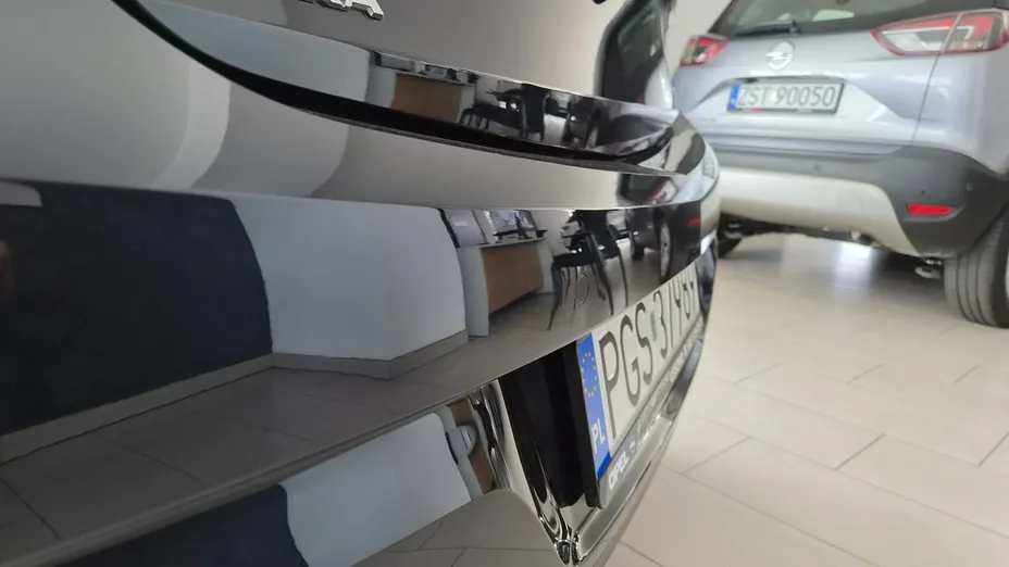 OPEL Astra -