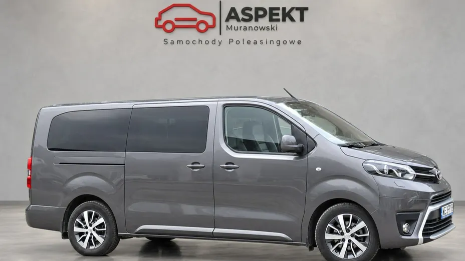 TOYOTA Proace Verso -