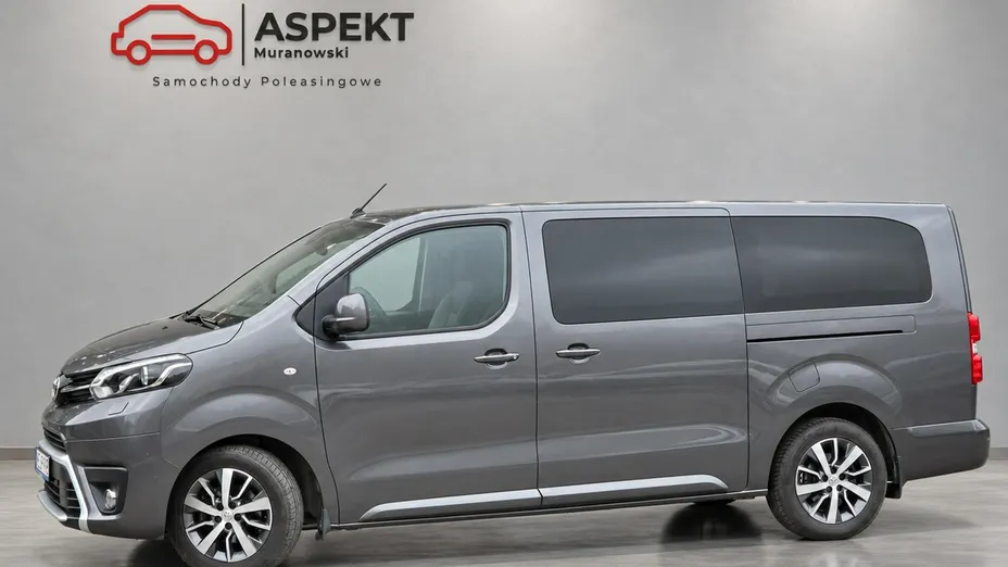 TOYOTA Proace Verso -