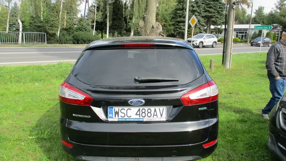 FORD Mondeo -