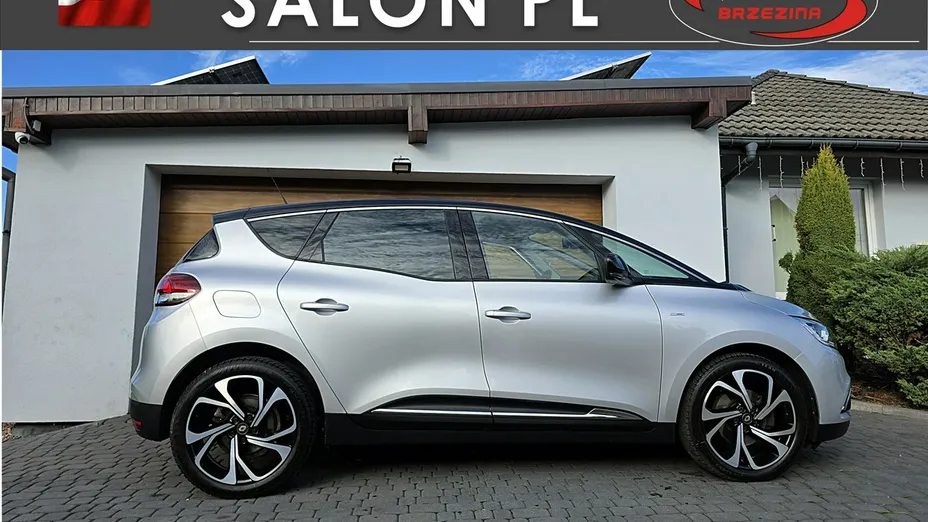 RENAULT Scenic -