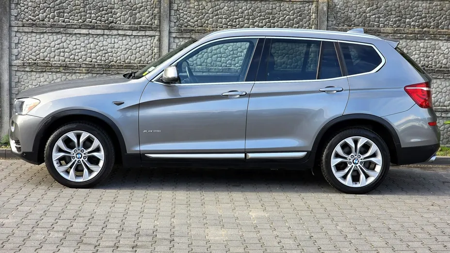 BMW X3 -