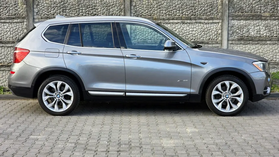 BMW X3 -