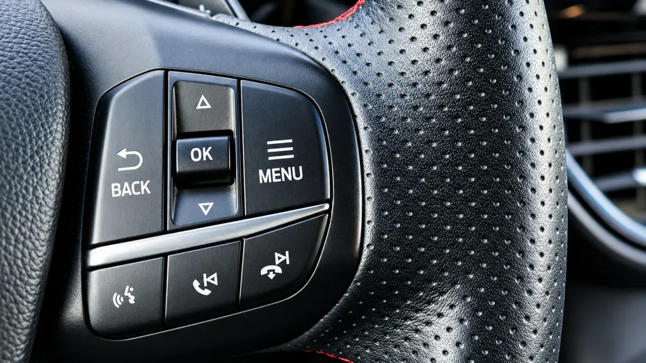 FORD Kuga -