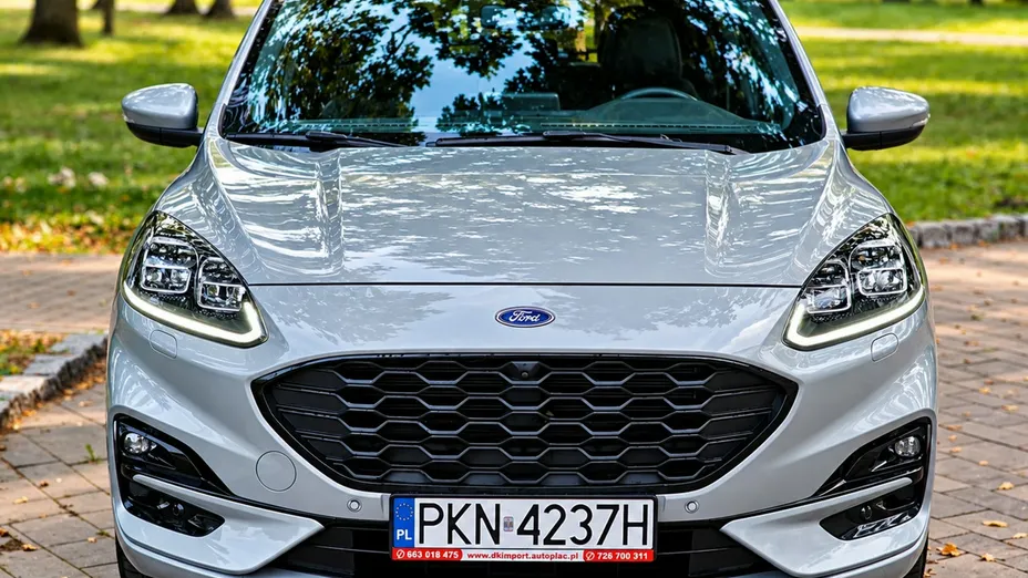 FORD Kuga -