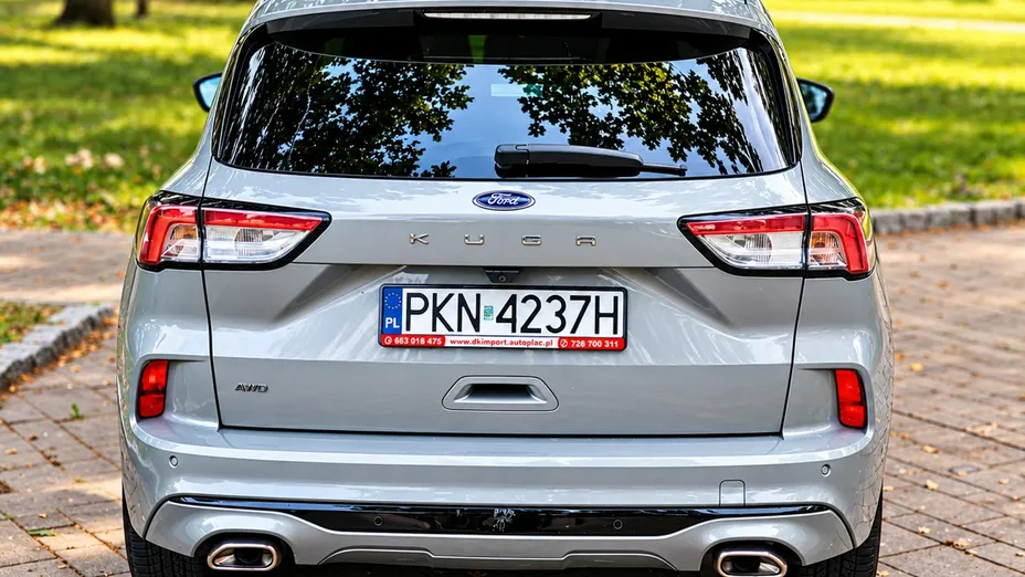 FORD Kuga -