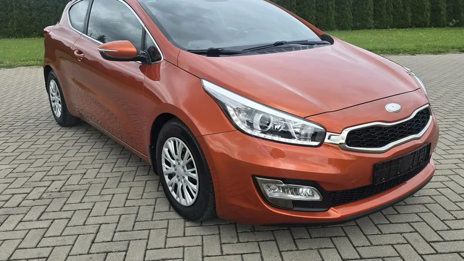 KIA ProCeed -