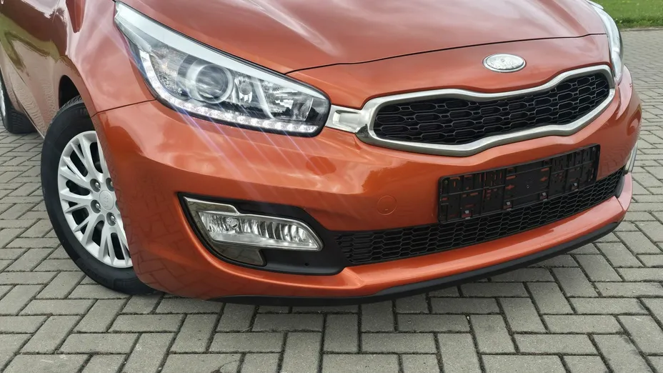 KIA ProCeed -