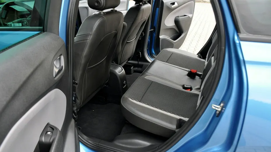 OPEL Crossland X -