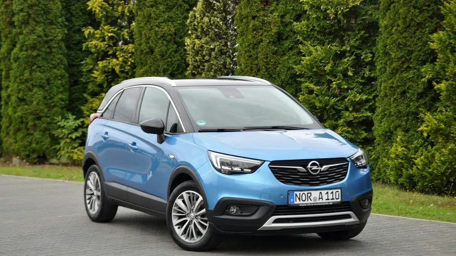 OPEL Crossland X -