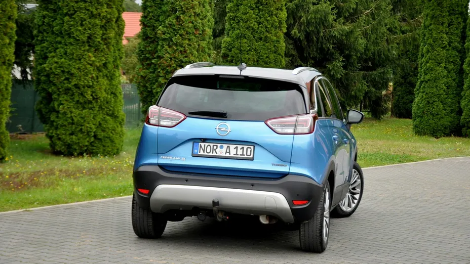OPEL Crossland X -