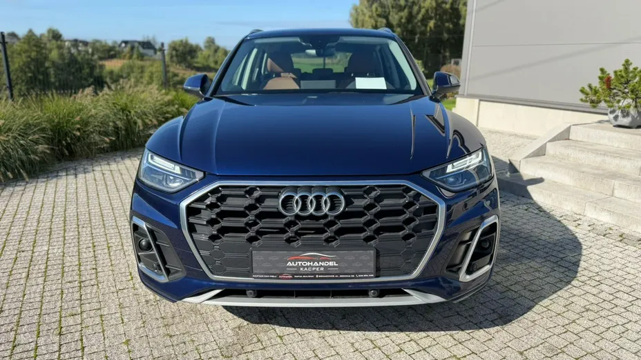 AUDI Q5 -