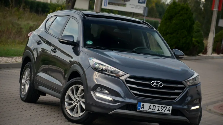 HYUNDAI Tucson -