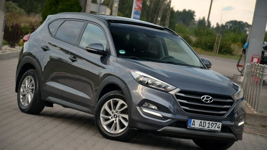 HYUNDAI Tucson -