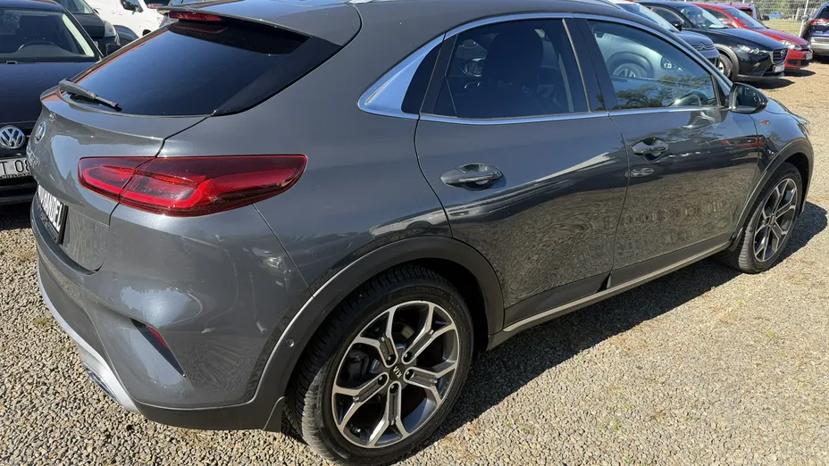 KIA XCeed -