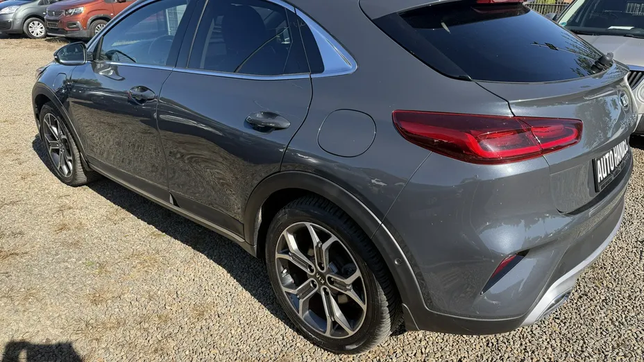 KIA XCeed -