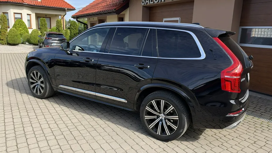 VOLVO XC90 -