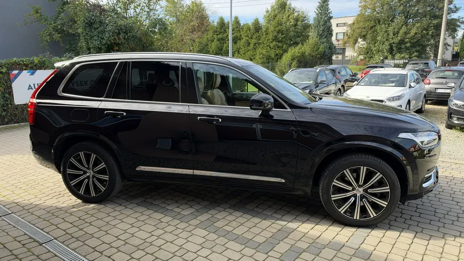VOLVO XC90 -