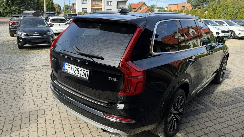 VOLVO XC90 -