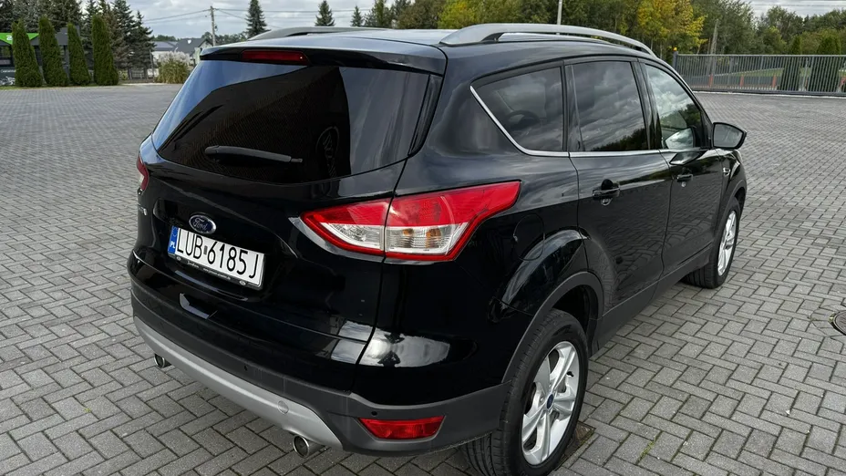 FORD Kuga -